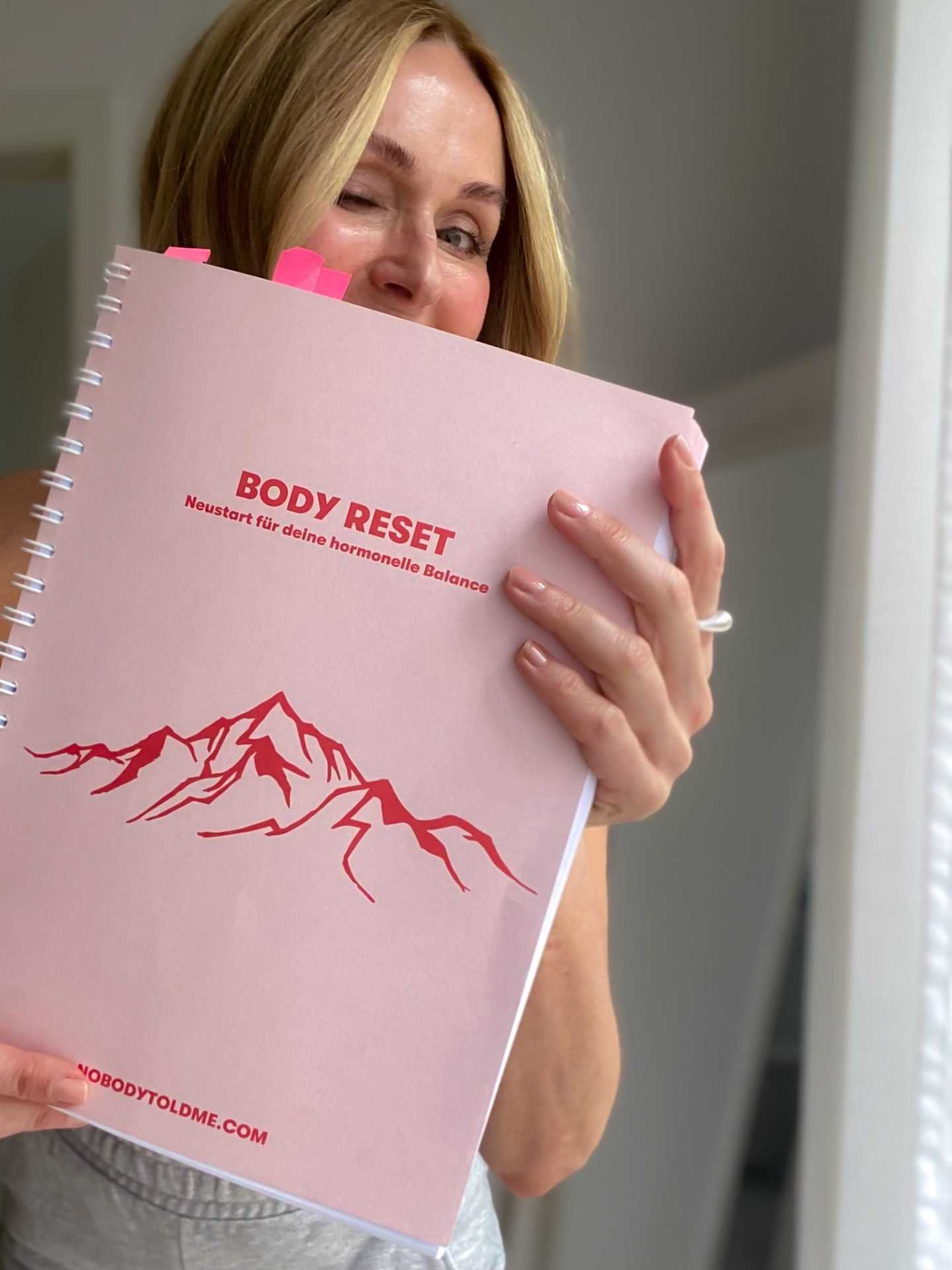 Body-Reset-Kurs-Nobodytoldme-Erfahrungen-Arbeitsbuch