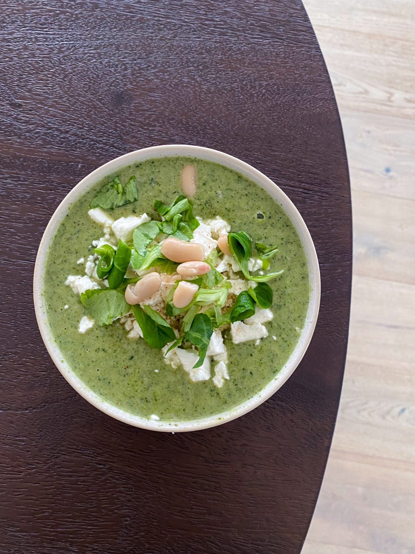 Brokkolisuppe-mit-Bohnen